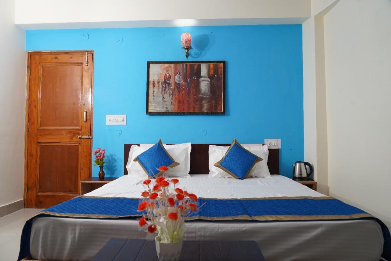 Shimla Pines Homestay Exterior photo